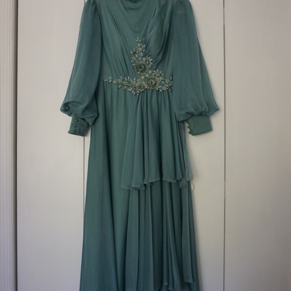 Flowy Aqua Chiffon Long Sleeve Formal Dress with Embellished Waist - Picture 4 of 10